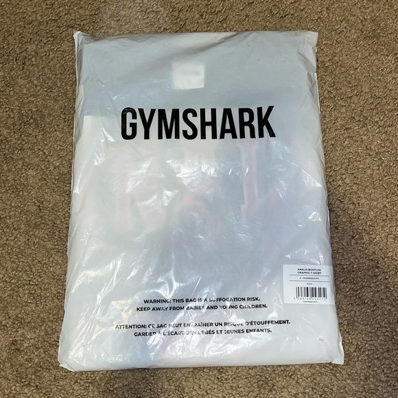 RARE Gymshark Analis Bootleg Graphic Shirt - Picture 4 of 5